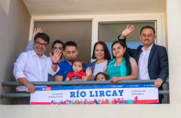 Ceremonia entrega de llaves departamentos con subsidio integración social DS19 en Rancagua