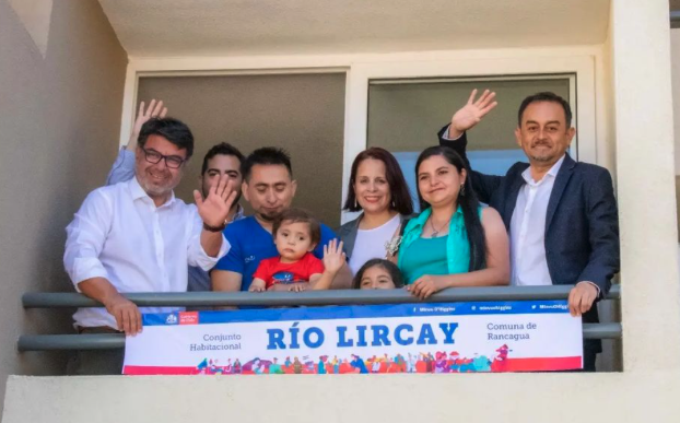 Ceremonia entrega de llaves departamentos con subsidio integración social DS19 en Rancagua